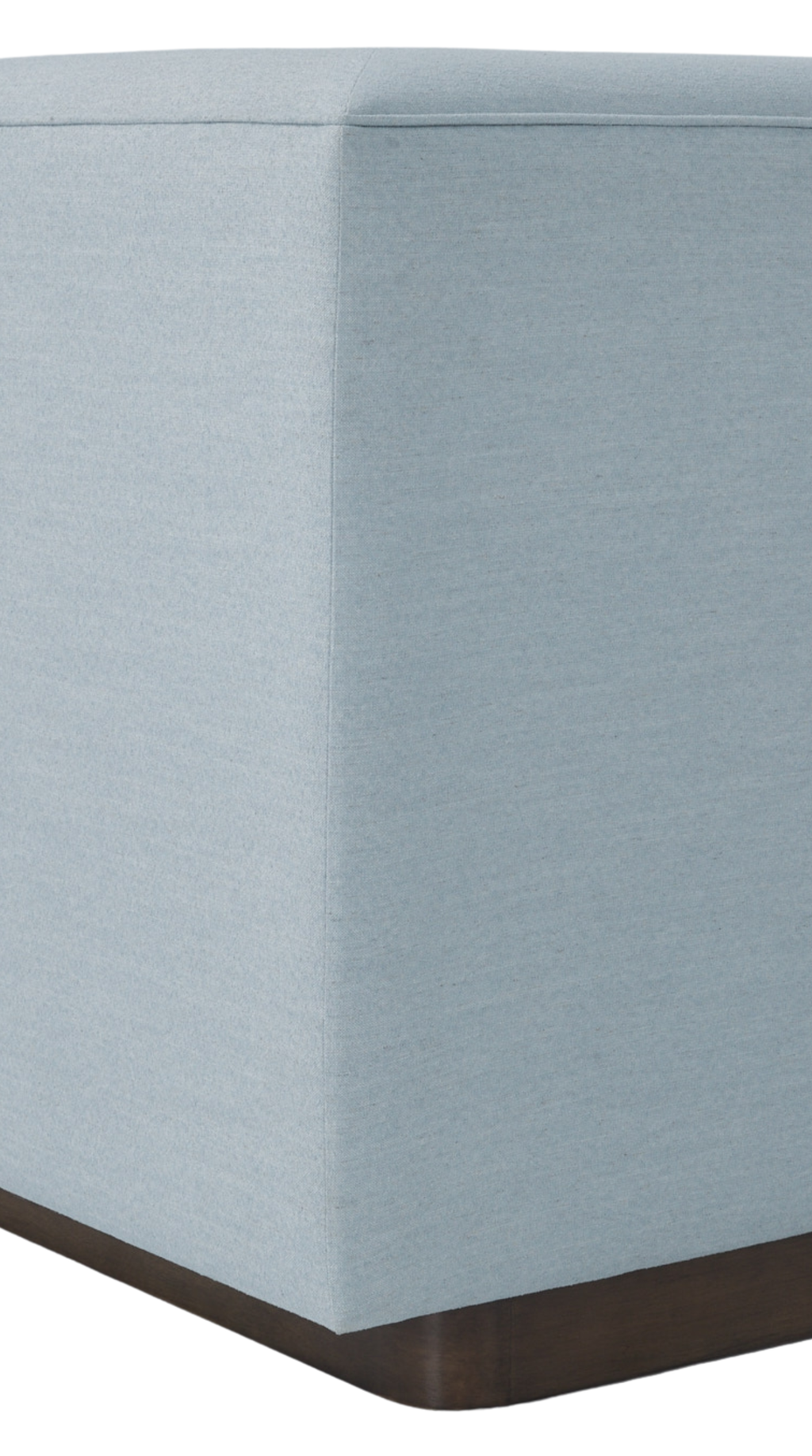 Simone Sofa – Pinch Tufted