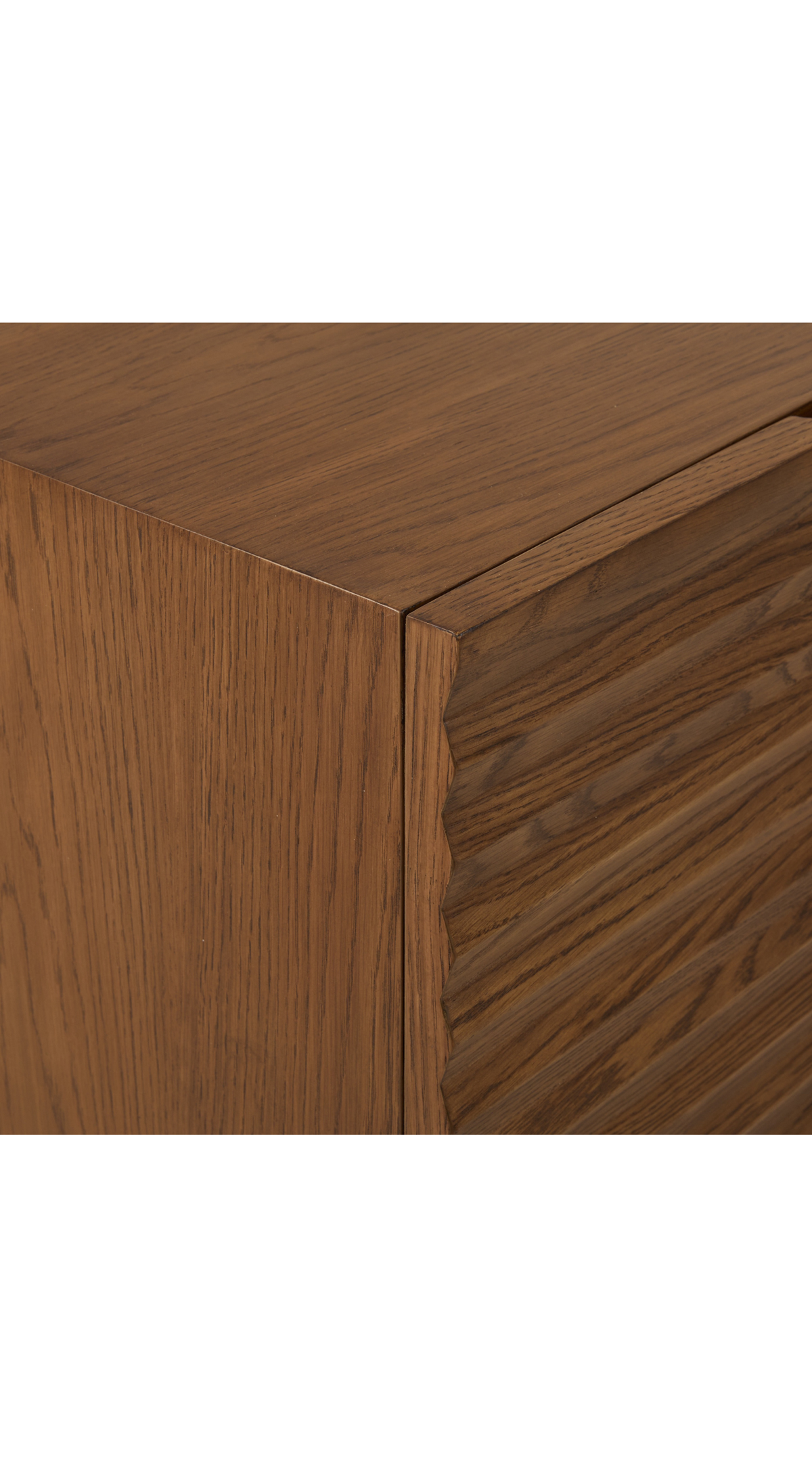 SP25 Omari Sideboard