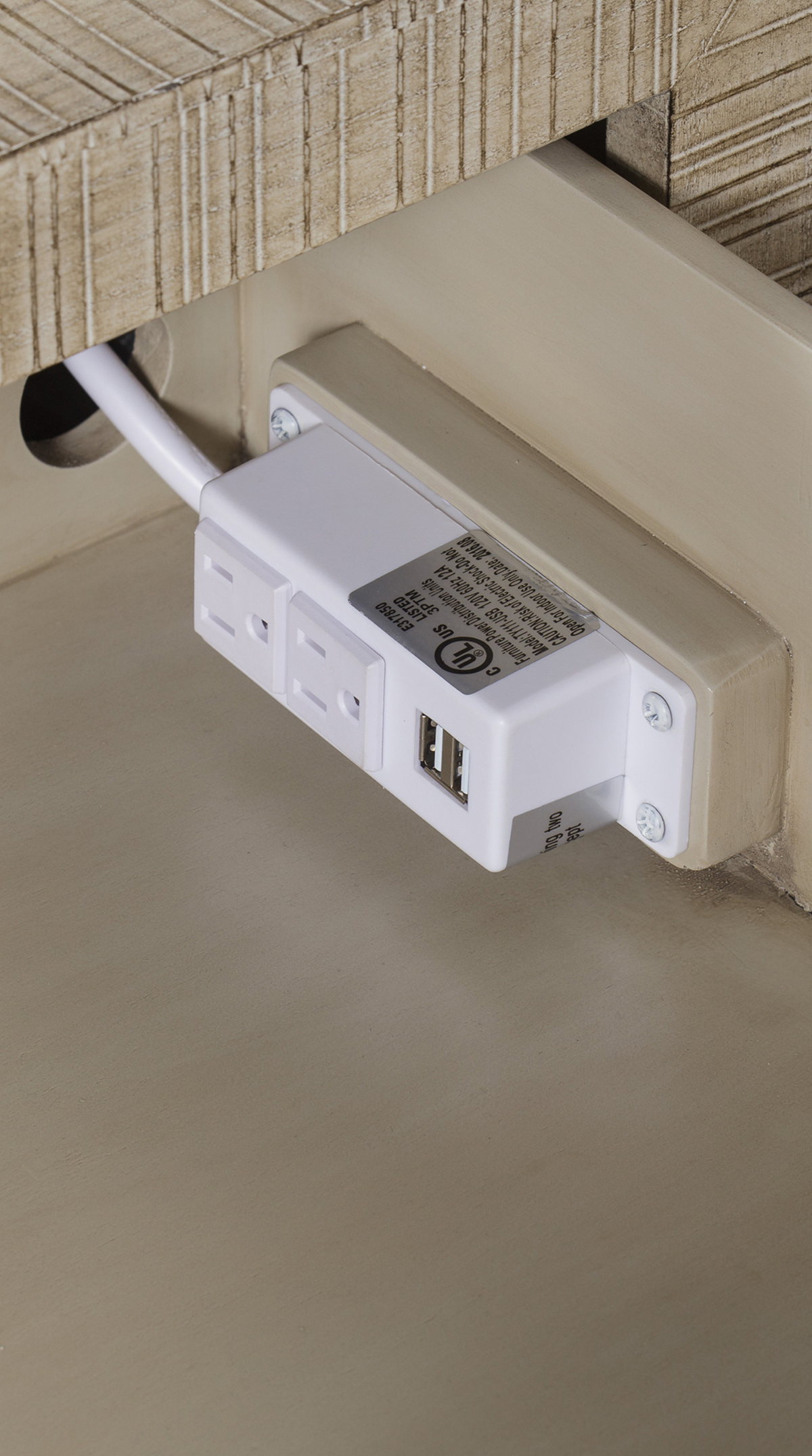Raffles Nightstand