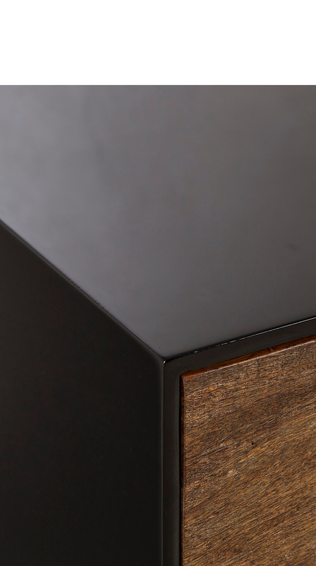 Cardosa Nightstand