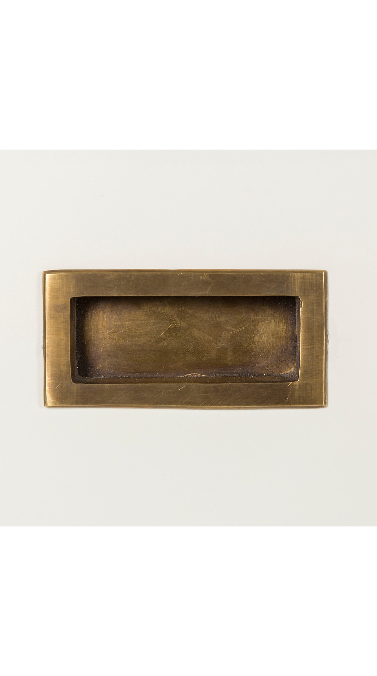 Avalon Dresser - 03 Drawers / Waxed White