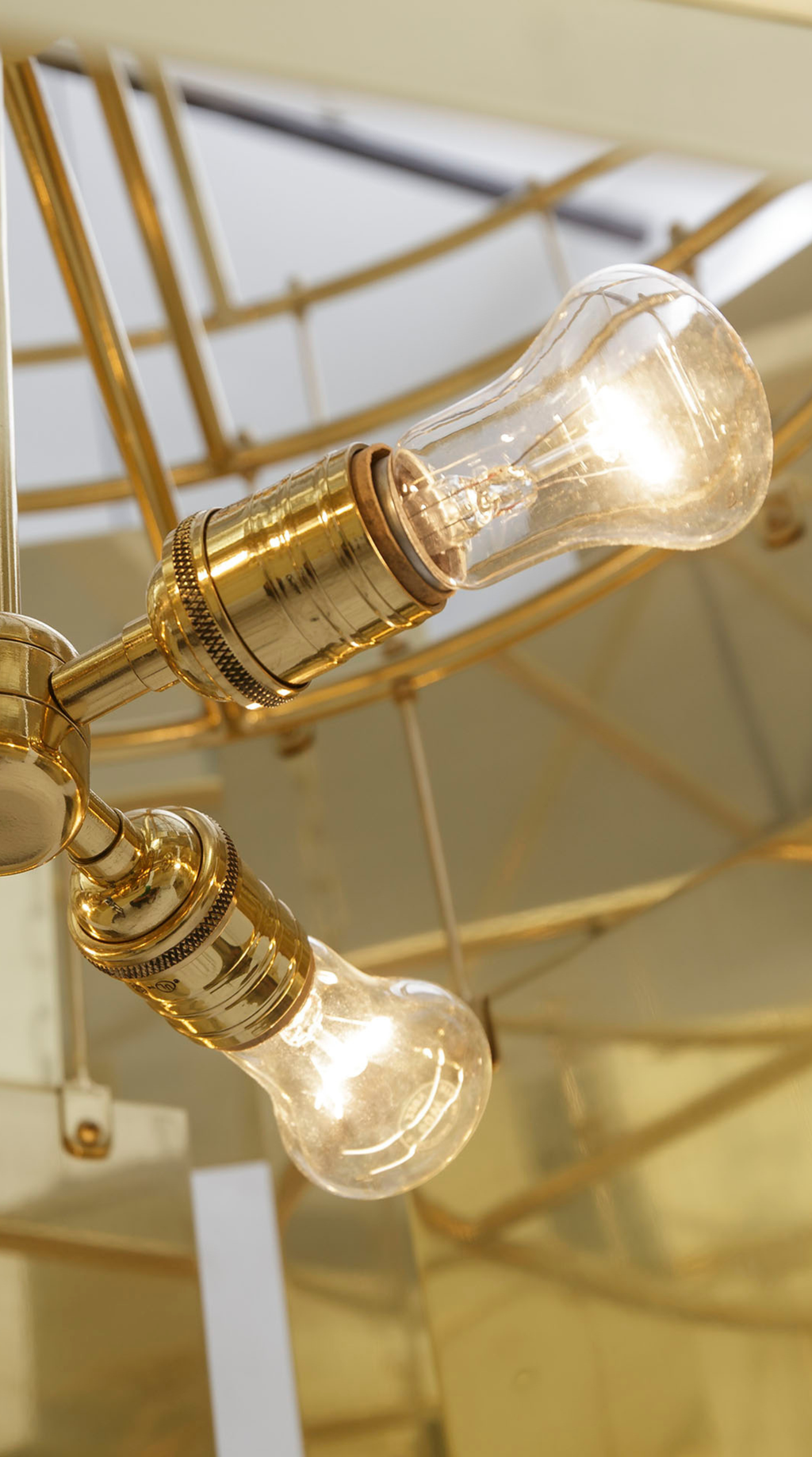 Marilyn Chandelier - Large / Brass