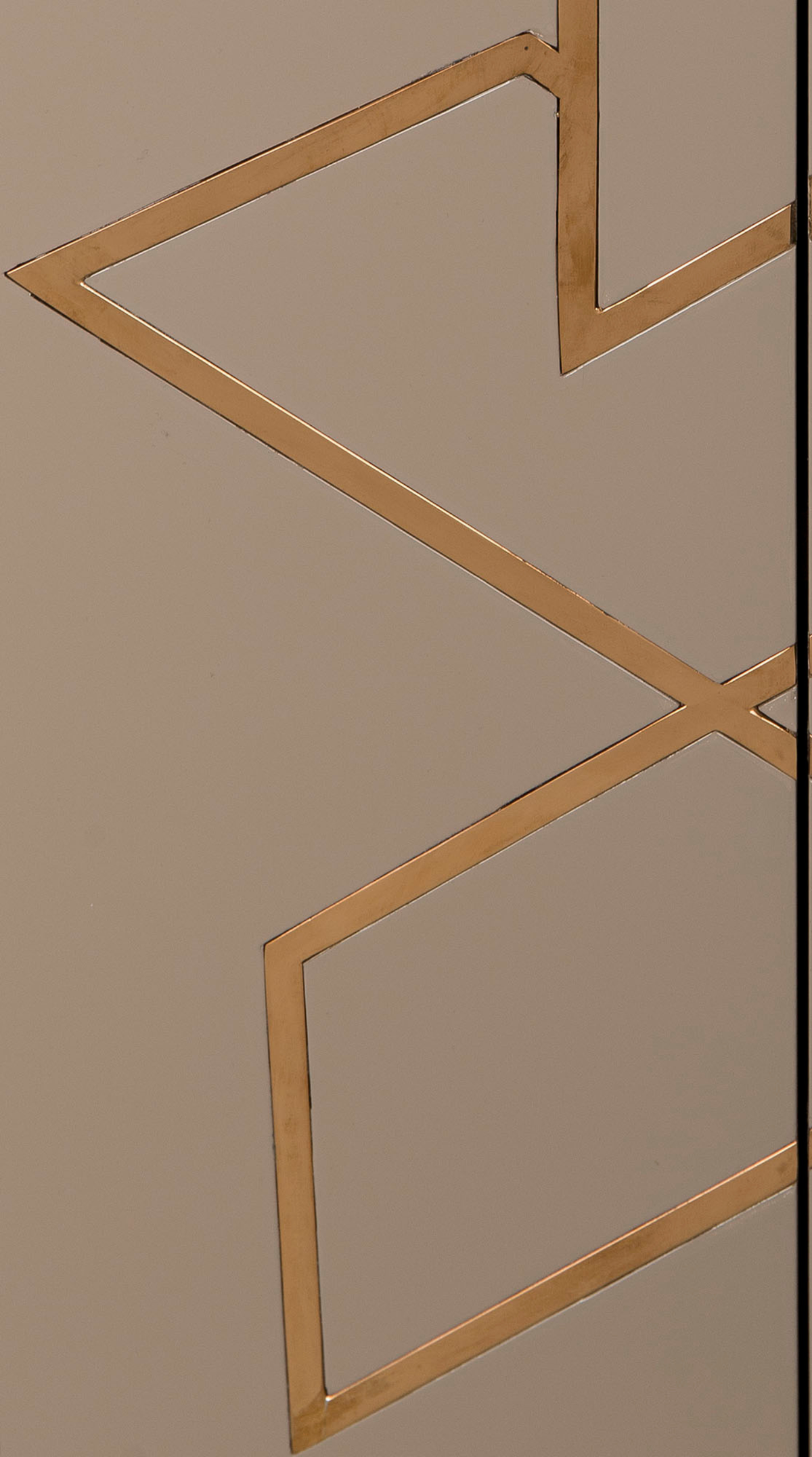 Sting Storage Cabinet