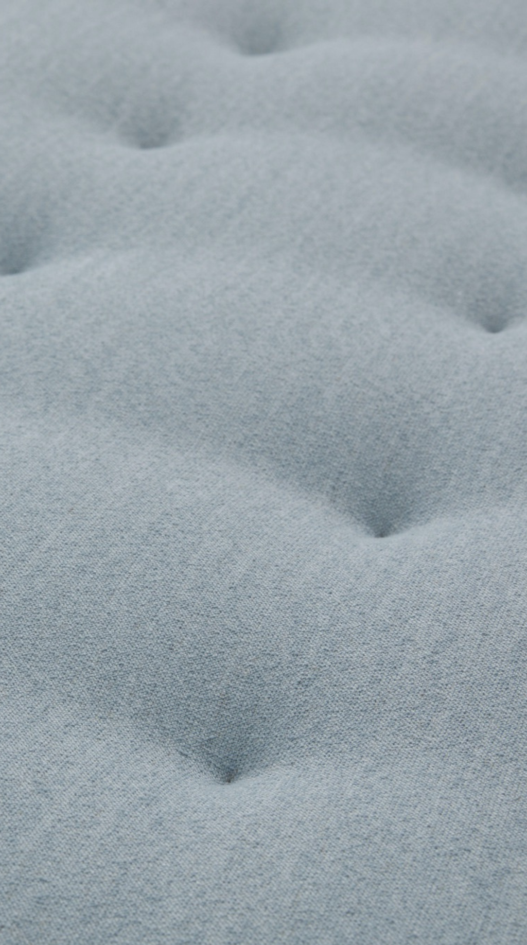Simone Sofa – Pinch Tufted